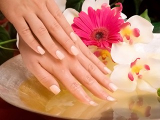 Парафиновая процедура для ладоней