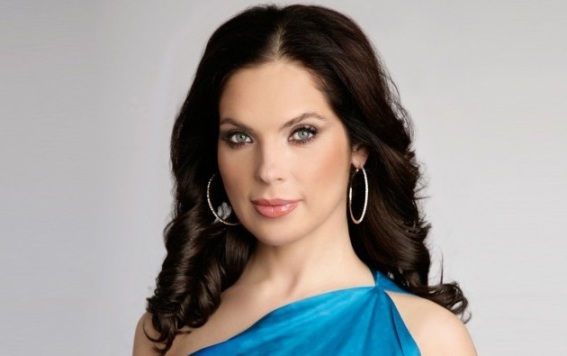 Влада Литовченко позировала для статуи Богородицы