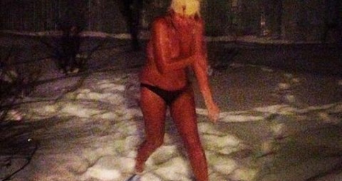 57-летняя жена Прохора Шаляпина снова оголилась