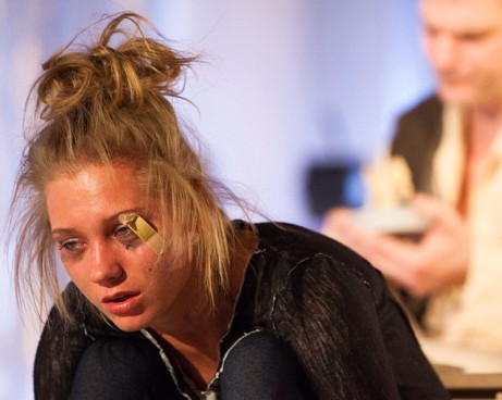 Кристину Асмус сильно избили