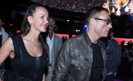 Ван Дамм купил квартиру любимице из Кривого Рога