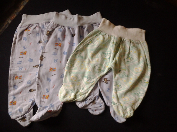 Продам детскую одежду для новорожденных