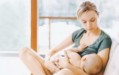 Герпес при грудном вскармливании. Что делать?